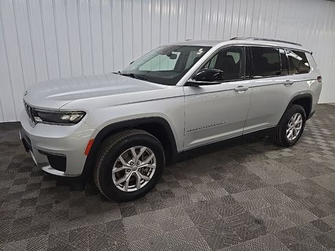 Used 2021 Jeep Grand Cherokee L Limited AWD/4WD image 6