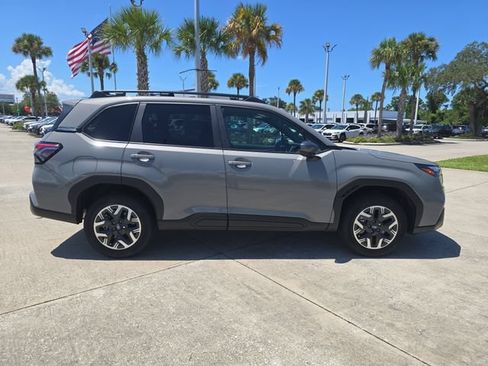 New 2026 Subaru Forester Premium AWD/4WD image 2