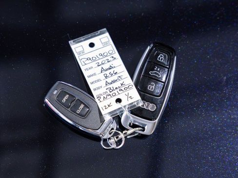 Used 2023 Audi RS 6 w/ Carbon Optic Package image 56