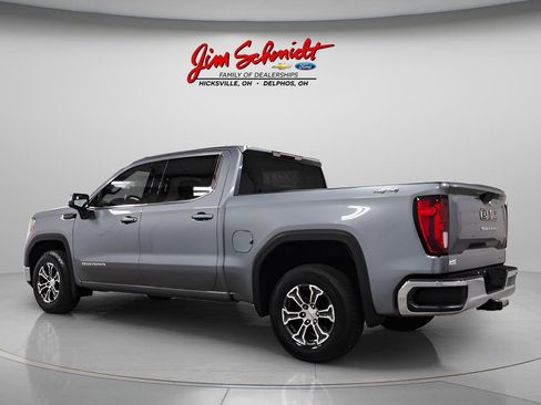Used 2019 GMC Sierra 1500 SLE AWD/4WD image 4