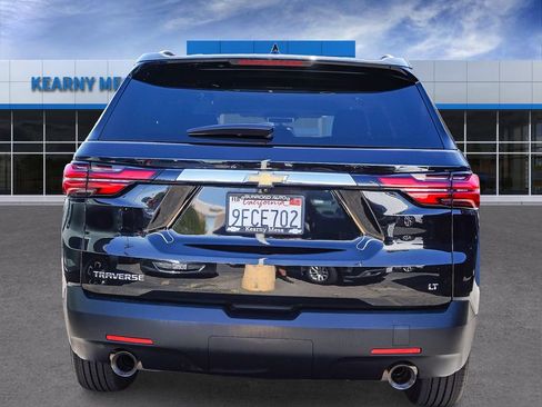 Used 2023 Chevrolet Traverse LT image 5