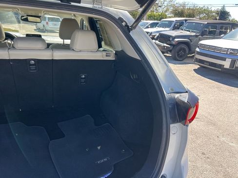 Used 2017 MAZDA CX-5 Touring w/ Preferred Equipment Package image 31