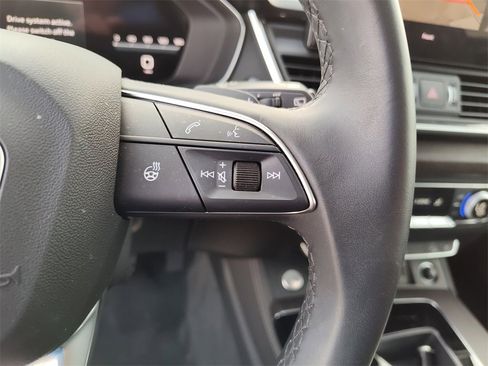 Certified 2025 Audi Q5 2.0T Premium Plus w/ Premium Plus Package image 28