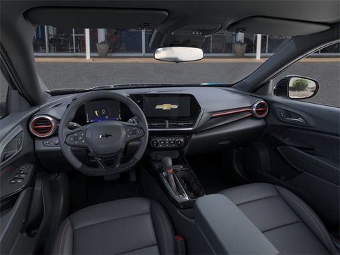 New 2025 Chevrolet Trax RS w/ Driver Confidence Package image 15