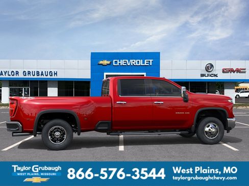 New 2026 Chevrolet Silverado 3500 LTZ w/ LTZ Convenience Package AWD/4WD image 5