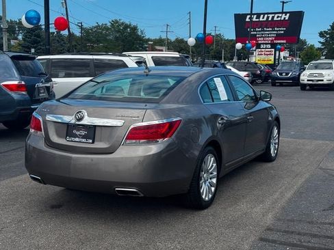 Used 2010 Buick LaCrosse CXS FWD image 5