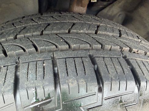 Used 2012 Jeep Grand Cherokee Laredo AWD/4WD image 14