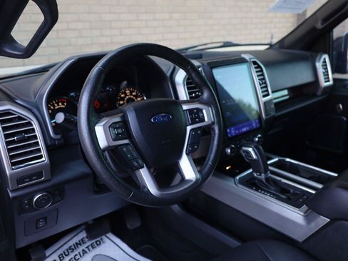 Used 2015 Ford F150 Platinum w/ Equipment Group 701A Luxury AWD/4WD image 16