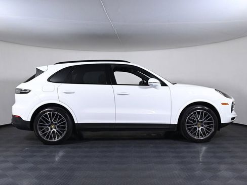 Certified 2023 Porsche Cayenne AWD/4WD image 8