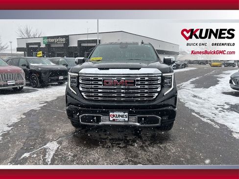 New 2026 GMC Sierra 1500 Denali w/ Denali Reserve Package image 11