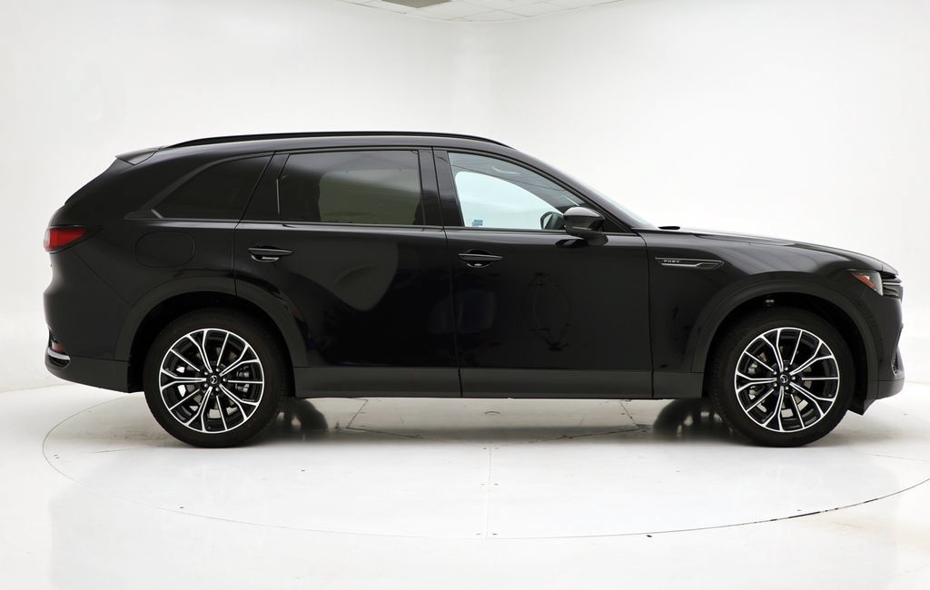 Used 2025 MAZDA CX-70 Plug-In Hybrid w/ Premium Plus AWD/4WD image 3