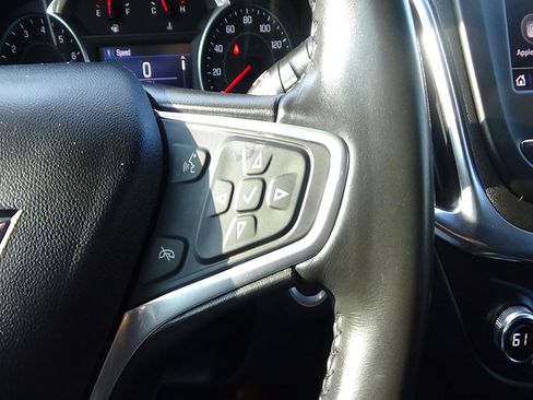 Used 2022 Chevrolet Equinox LT FWD image 22