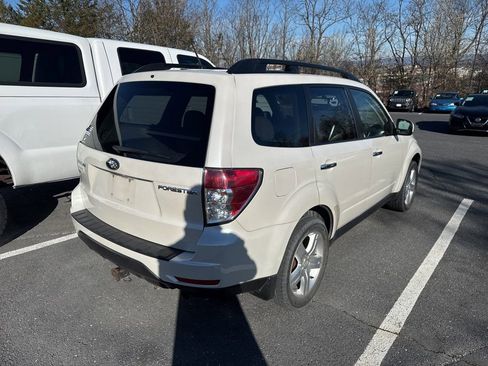 Used 2010 Subaru Forester 2.5X Premium image 4
