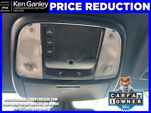 Certified 2024 Dodge Durango SXT w/ SXT Blacktop Group AWD/4WD image 19