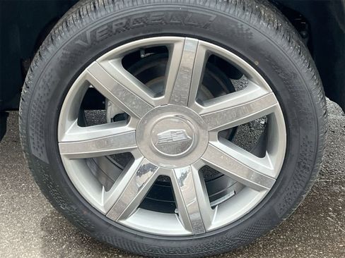 Used 2016 Cadillac Escalade Premium image 14