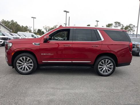 Used 2022 GMC Yukon Denali AWD/4WD image 7
