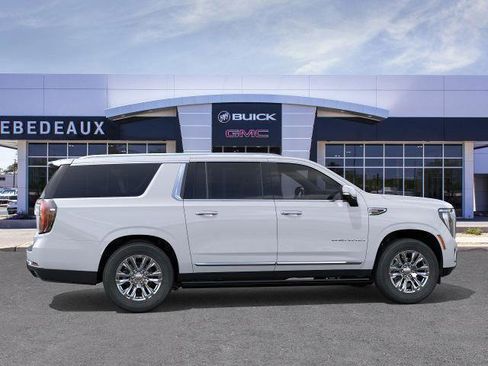 New 2026 GMC Yukon XL Denali w/ Sun & Power Step Package image 5