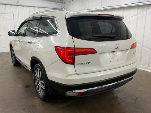 Used 2016 Honda Pilot Touring image 8