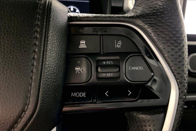 Used 2024 Toyota Tundra Platinum AWD/4WD image 19