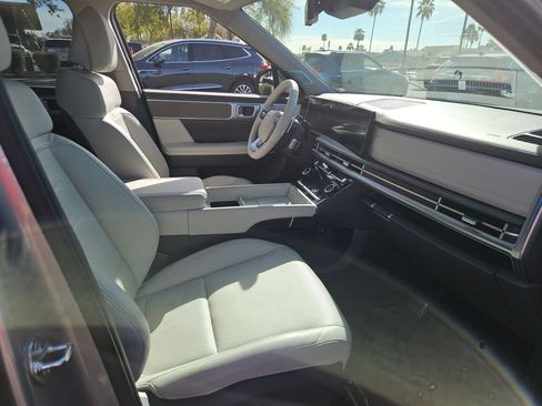 Certified 2024 Hyundai Santa Fe Limited image 27