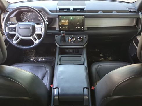 Used 2022 Land Rover Defender 110 XS Edition AWD/4WD image 16