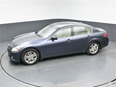 Used 2013 INFINITI G37 Journey w/ Premium Pkg image 35