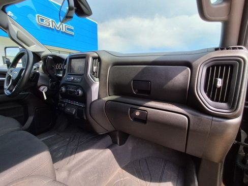 Used 2023 Chevrolet Silverado 2500 Custom w/ Custom Value Package AWD/4WD image 14