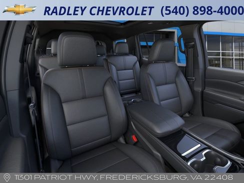 New 2026 Chevrolet Traverse High Country image 16