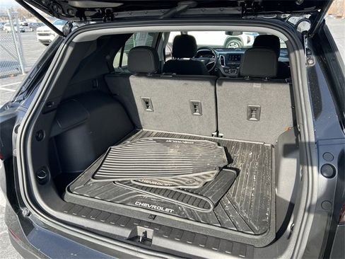 Certified 2024 Chevrolet Equinox LS w/ LS Convenience Package image 18