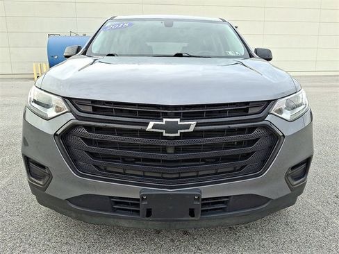 Used 2018 Chevrolet Traverse LS w/ LPO, Black Accent Package image 5