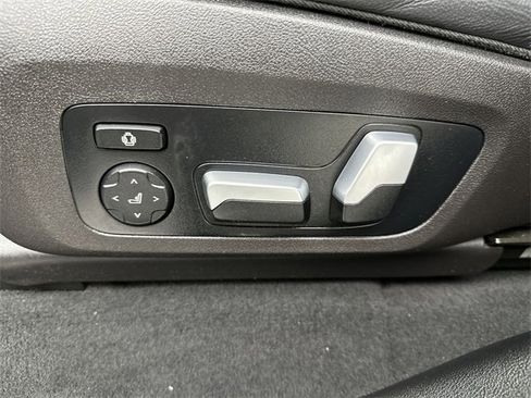 Used 2021 BMW X4 xDrive30i w/ Premium Package 3 image 12