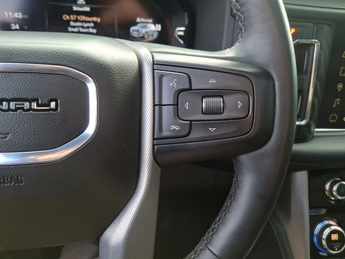 Certified 2023 GMC Yukon Denali image 24