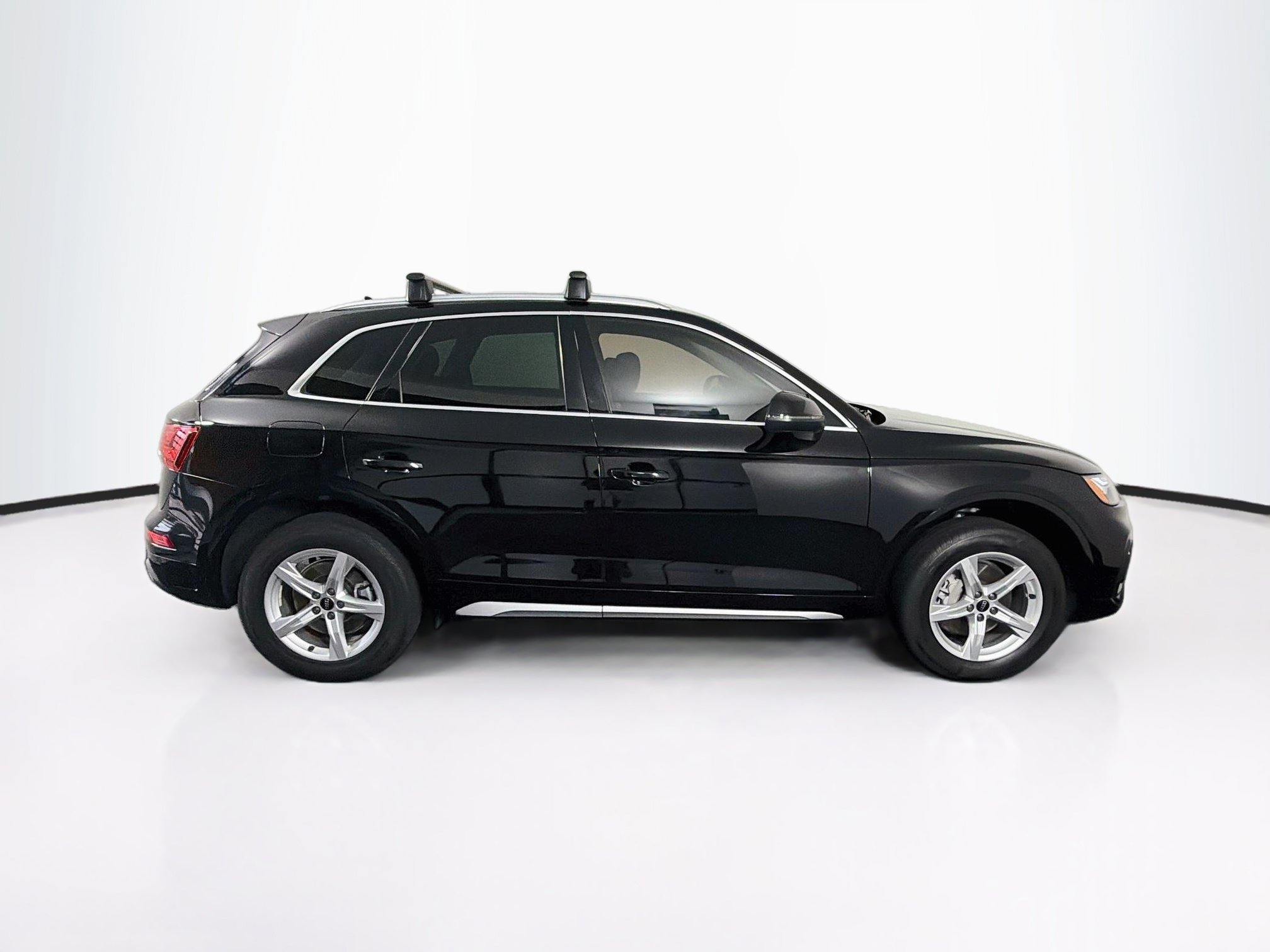 Used 2023 Audi Q5 2.0T Premium w/ Convenience Package AWD/4WD image 10