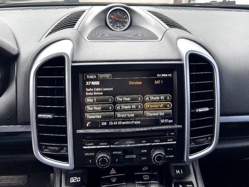 Used 2014 Porsche Cayenne Base image 18