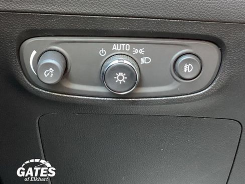 Used 2023 Buick Encore GX Select FWD image 26