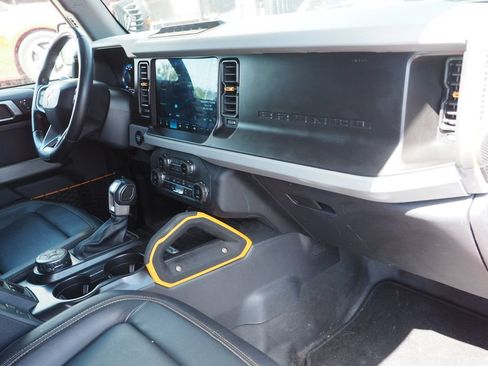 Used 2021 Ford Bronco Badlands AWD/4WD image 21