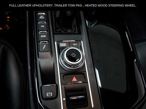 Used 2023 Maserati Levante GT AWD/4WD image 23