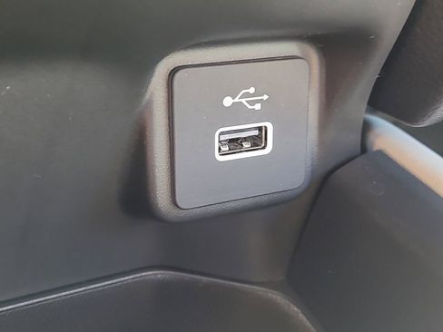 Used 2024 Honda HR-V LX image 19