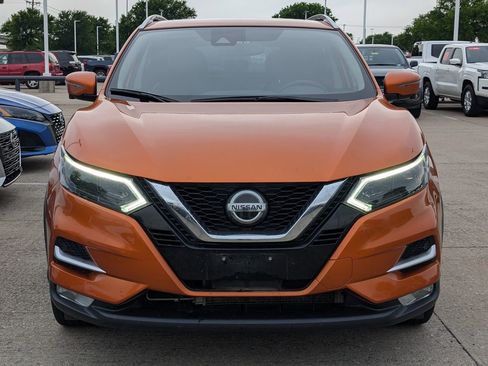 Used 2022 Nissan Rogue Sport SL w/ Premium Package image 8