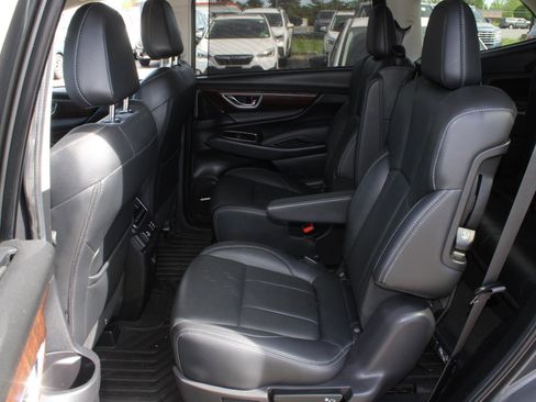 Used 2023 Subaru Ascent Touring AWD/4WD image 16