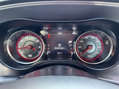 Used 2023 Dodge Charger SXT RWD image 31
