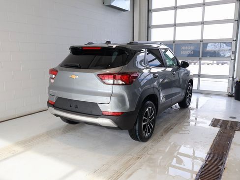 New 2026 Chevrolet TrailBlazer LT w/ Convenience Package image 3