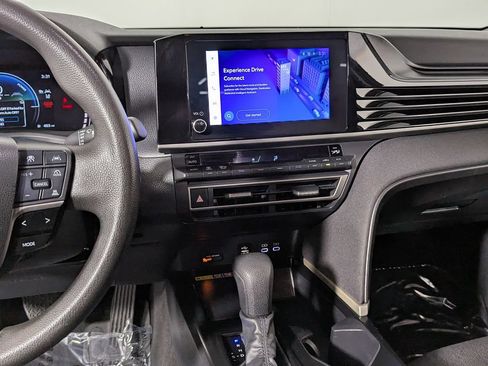 Certified 2025 Toyota Camry LE w/ Convenience Package FWD image 24
