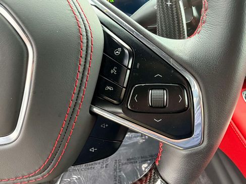 Used 2025 Chevrolet Corvette Z06 RWD image 13