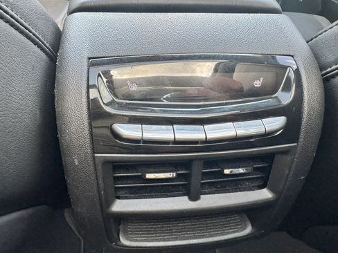 Used 2018 Cadillac XT5 Premium Luxury FWD image 24