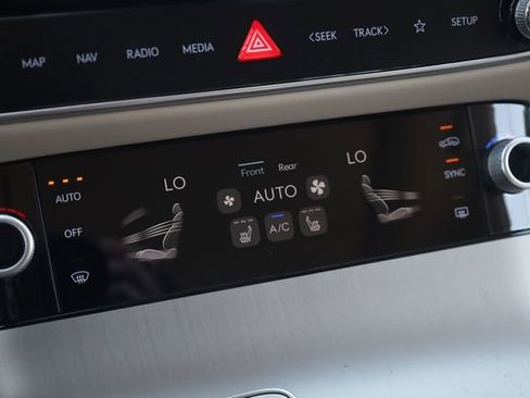 New 2026 Genesis GV70 2.5T Select image 20