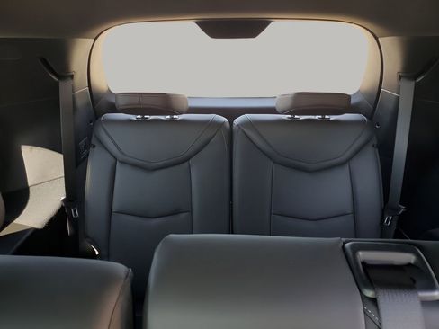 New 2025 Cadillac XT6 Luxury image 26