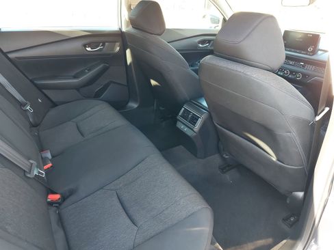 Certified 2025 Honda Accord SE image 11