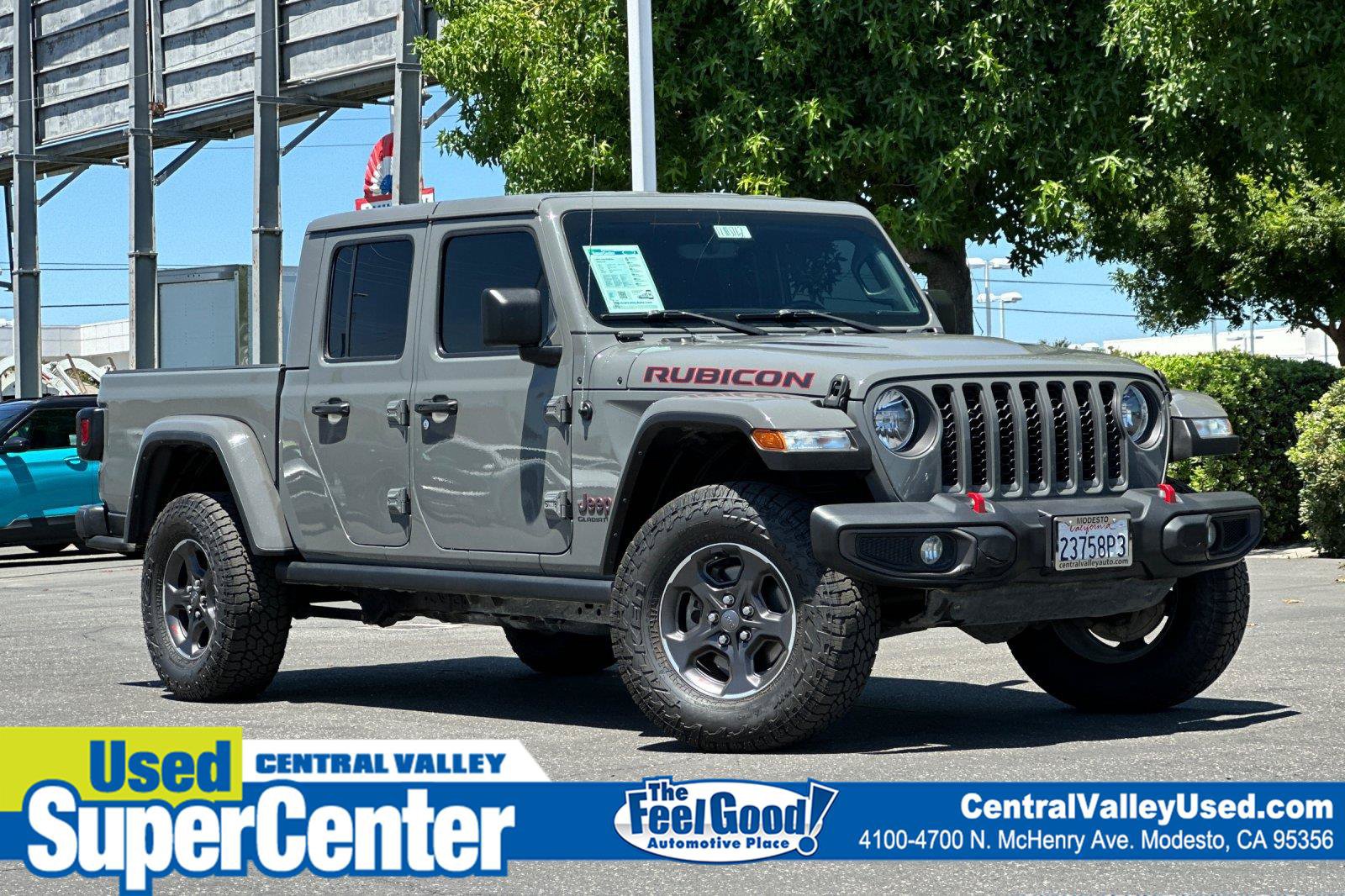 Used 2022 Jeep Gladiator Rubicon w/ Trailer Tow Package AWD/4WD image 1