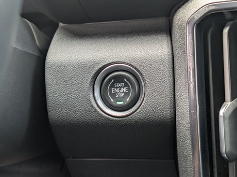 Used 2024 GMC Acadia AT4 w/ Luxury Package AWD/4WD image 35